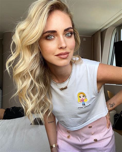 chiara ferragni instagram photo.